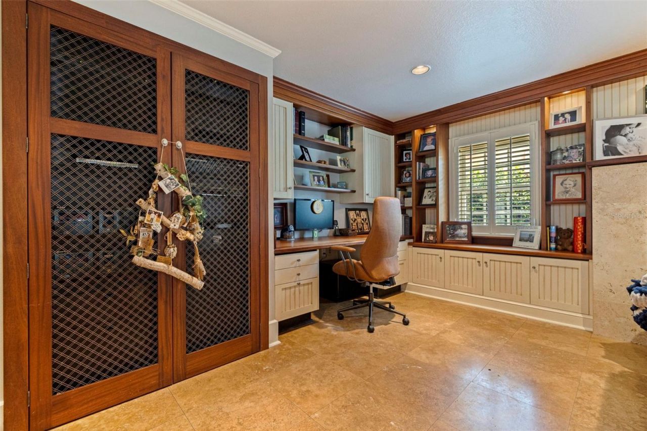 8846 Merrimoor Boulevard E, Seminole, FL 33777 Photo