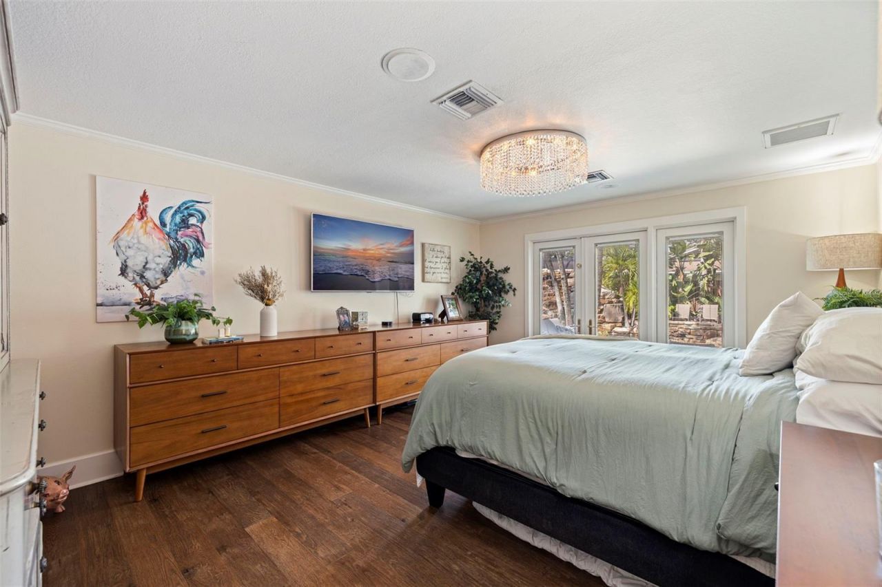 8846 Merrimoor Boulevard E, Seminole, FL 33777 Photo