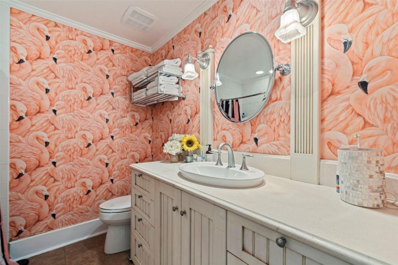 8846 Merrimoor Boulevard E, Seminole, FL 33777 Photo