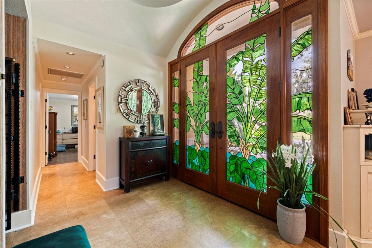 8846 Merrimoor Boulevard E, Seminole, FL 33777 Photo