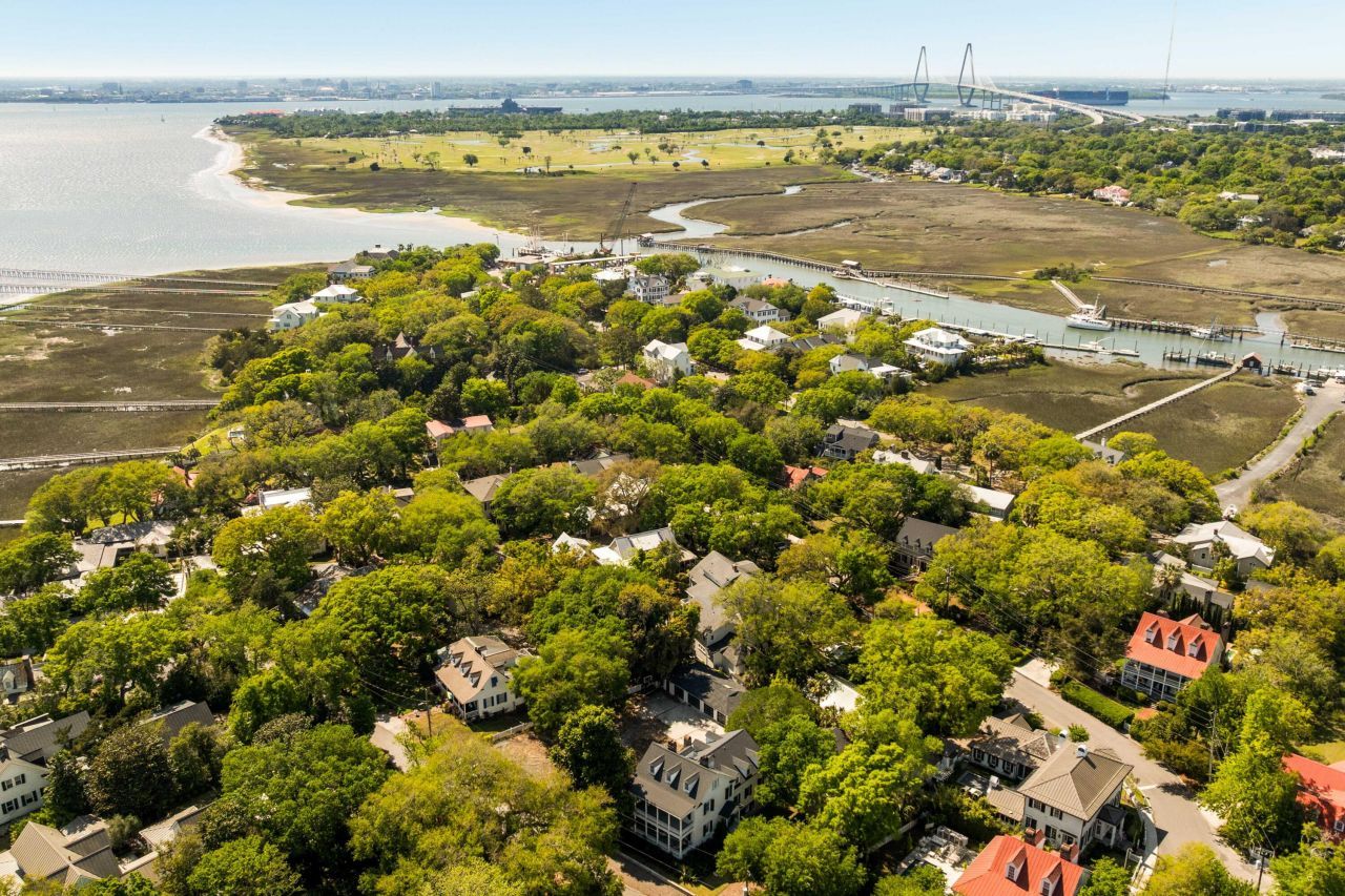 122 Mary Street Photo 13