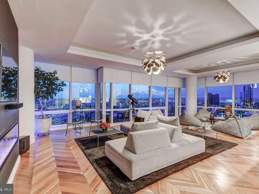 300 International Drive, Unit 2301, Baltimore, MD 21202 Main Photo