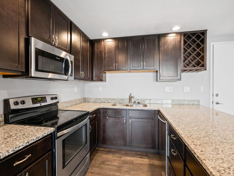 810 Matson Place, Unit 605, Cincinnati, OH 45204 Photo 12