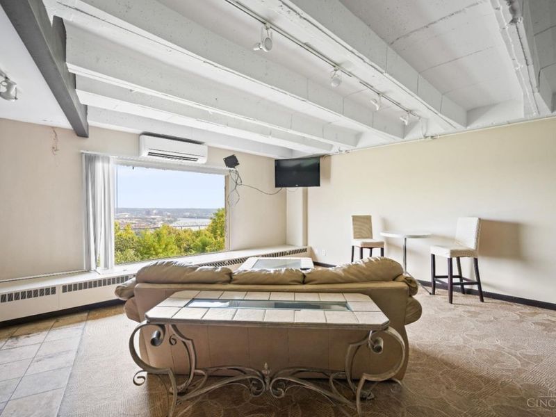 810 Matson Place, Unit 605, Cincinnati, OH 45204 Photo 24