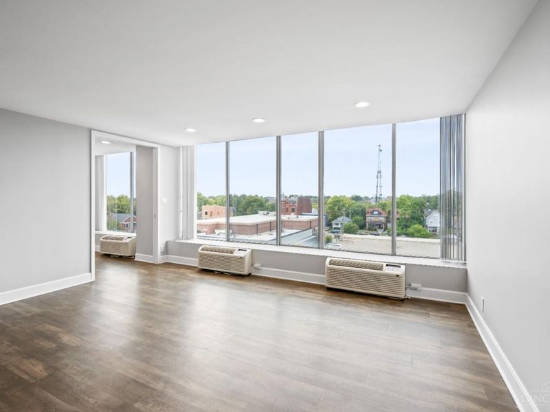 810 Matson Place, Unit 605, Cincinnati, OH 45204 Photo 3