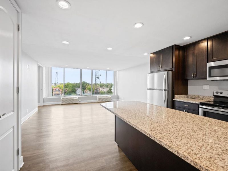 810 Matson Place, Unit 605, Cincinnati, OH 45204 Photo 9