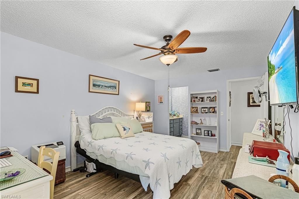 3605 Country Club Blvd, Unit 3, Cape Coral, FL 33904 Photo