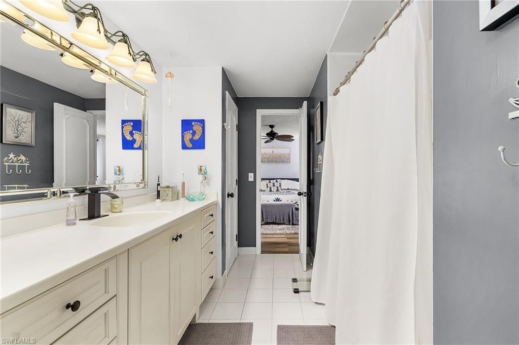 3605 Country Club Blvd, Unit 3, Cape Coral, FL 33904 Photo