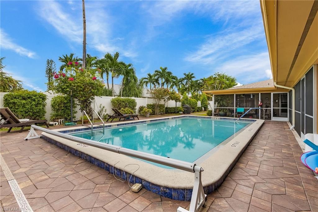 3605 Country Club Blvd, Unit 3, Cape Coral, FL 33904 Photo