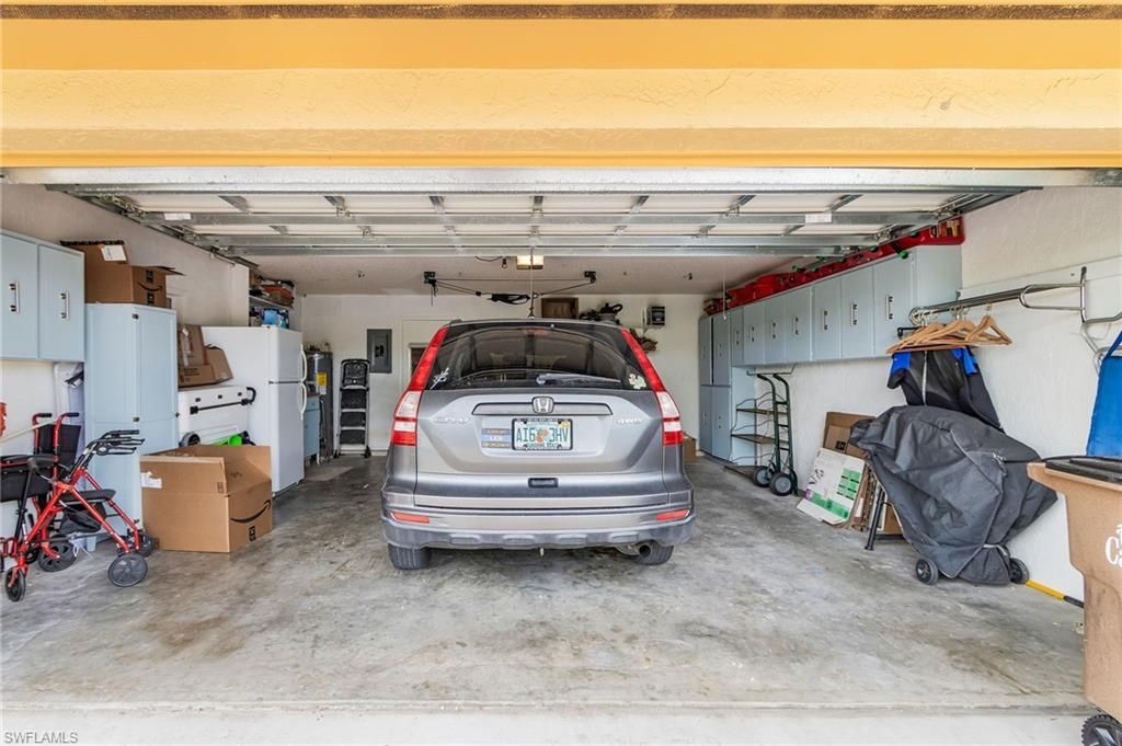 3605 Country Club Blvd, Unit 3, Cape Coral, FL 33904 Photo