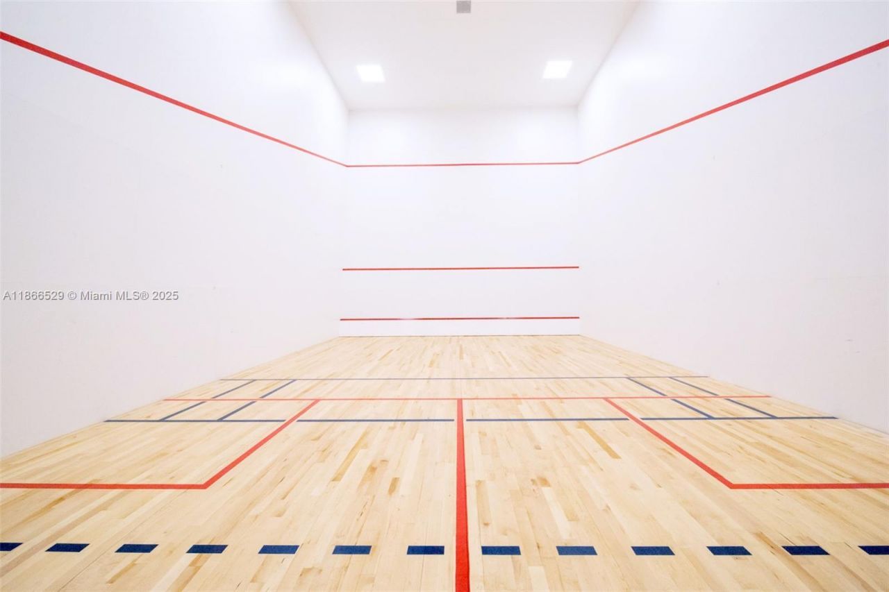 1010 Brickell Ave, Unit 1510, Miami, FL 33131 Photo