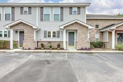 501 Sunnyside Way photo 4