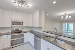 501 Sunnyside Way photo 4