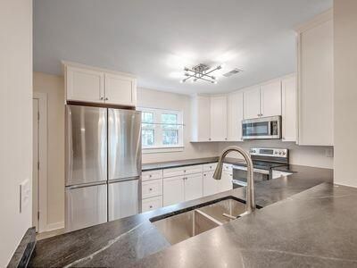 501 Sunnyside Way Photo 6