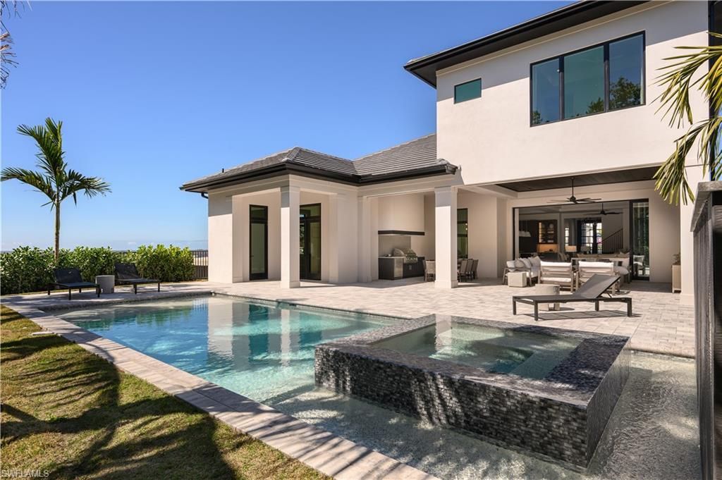 6642 Palisades Ave, Naples, FL 34109 Photo