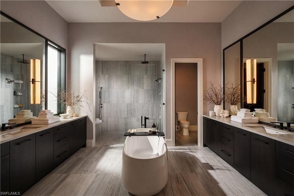 6642 Palisades Ave, Naples, FL 34109 Photo