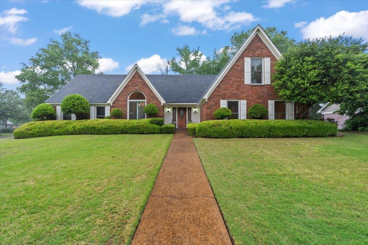 9400 Morning Woods Cv, Memphis, TN 38016 Main Photo