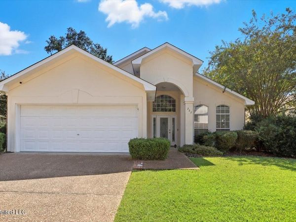 222 Brenhaven Boulevard, Brandon, MS 39047