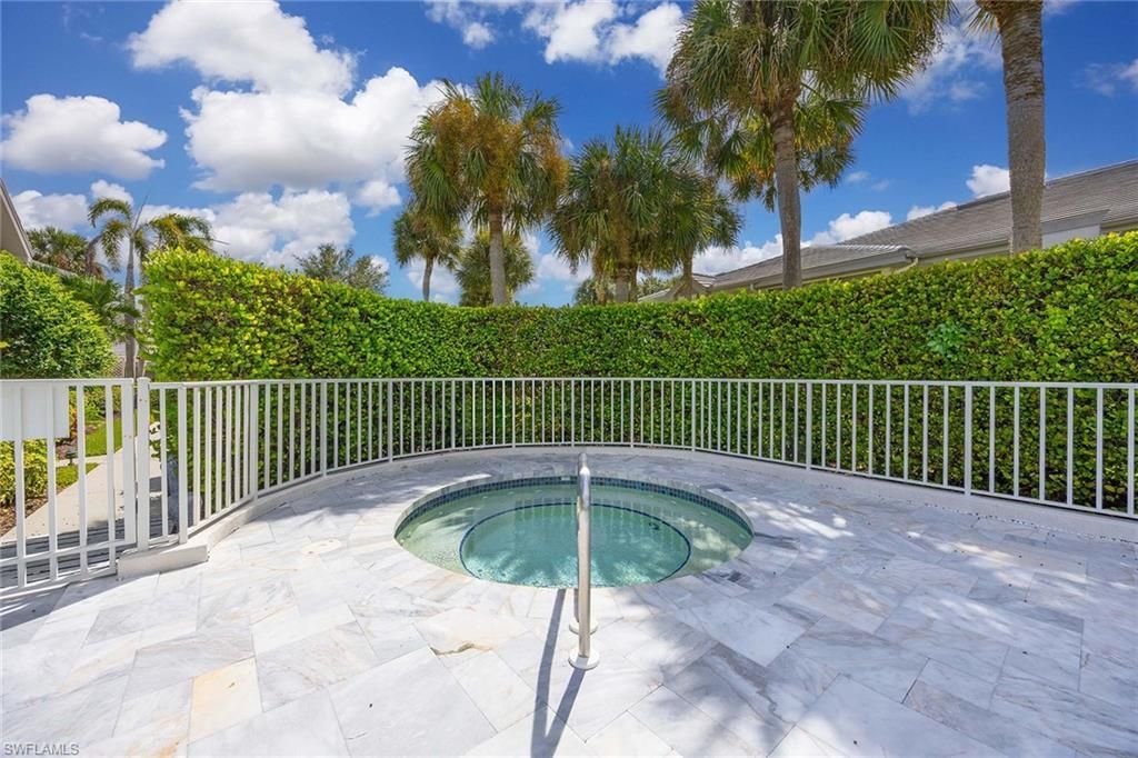 4251 Lake Forest Dr, Unit 214, Bonita Springs, FL 34134 Photo