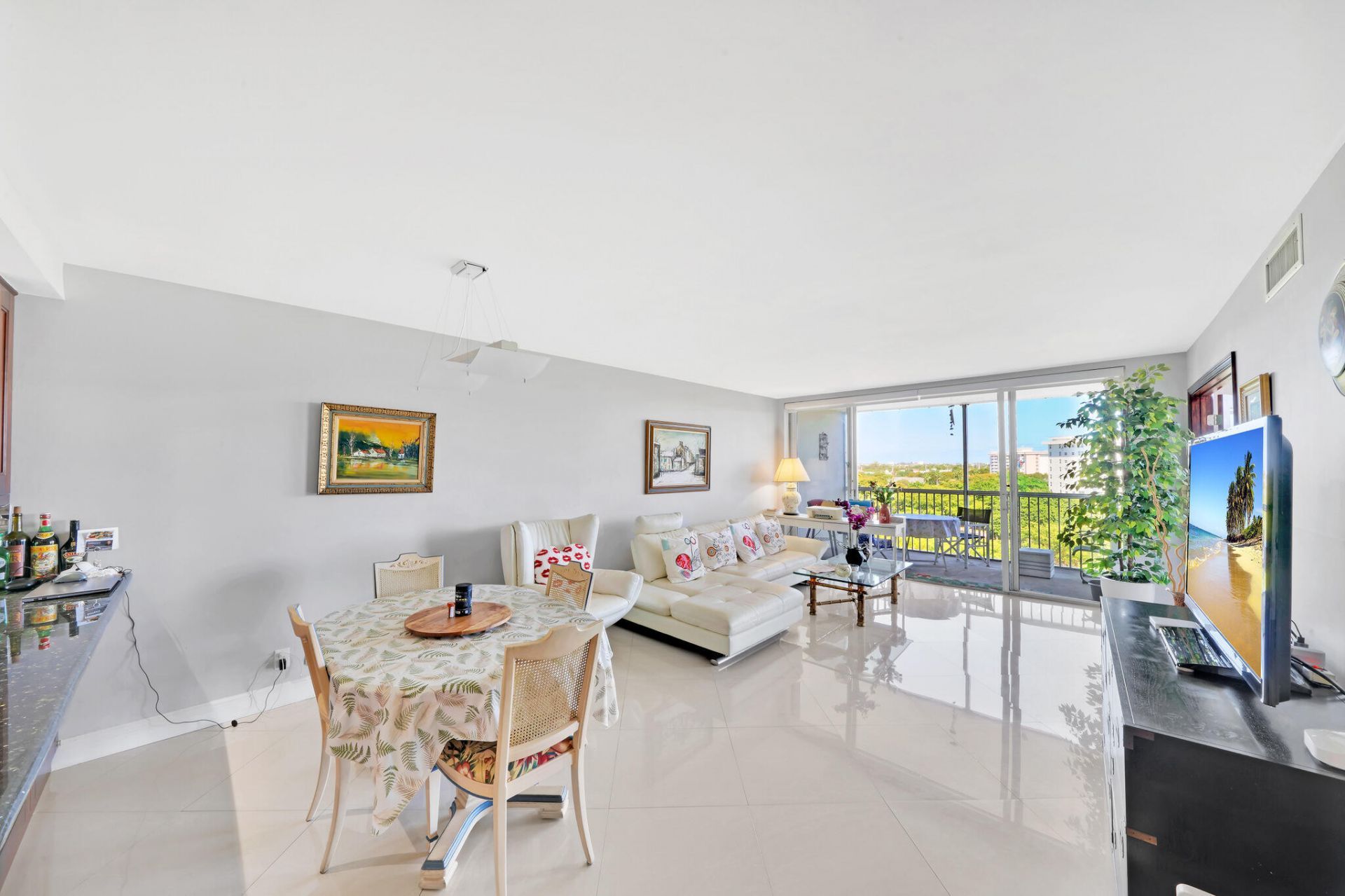 2940 N Course Drive, Unit 811, Pompano Beach, FL 33069 Photo