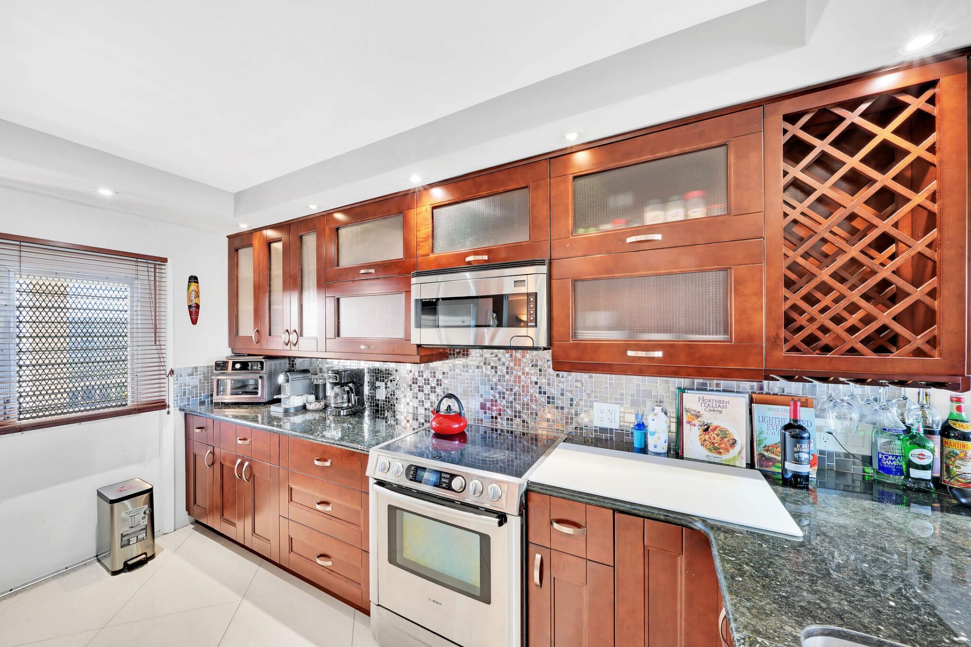 2940 N Course Drive, Unit 811, Pompano Beach, FL 33069 Photo