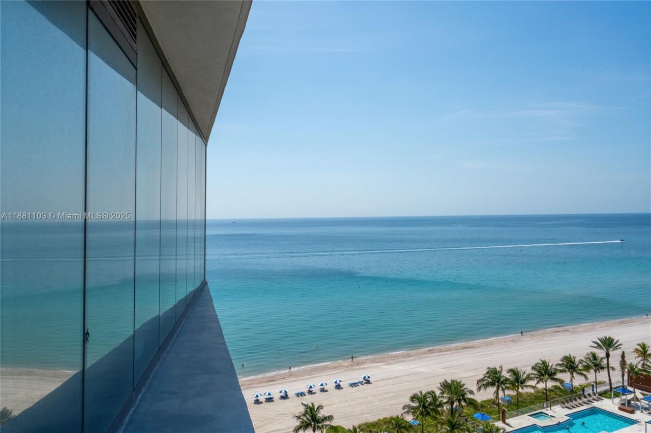 18975 Collins Ave, Unit 1104, Sunny Isles Beach, FL 33160 Photo