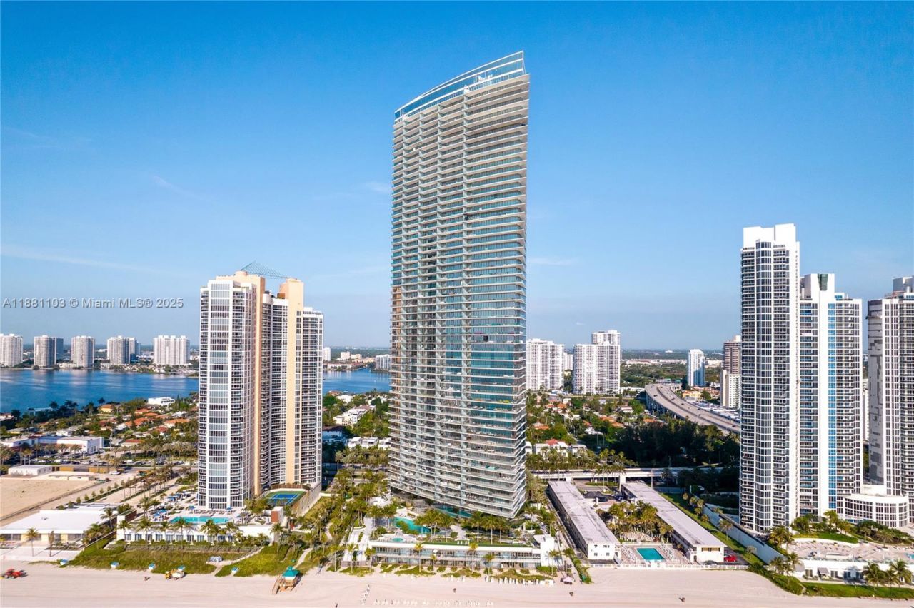 18975 Collins Ave, Unit 1104, Sunny Isles Beach, FL 33160 Photo