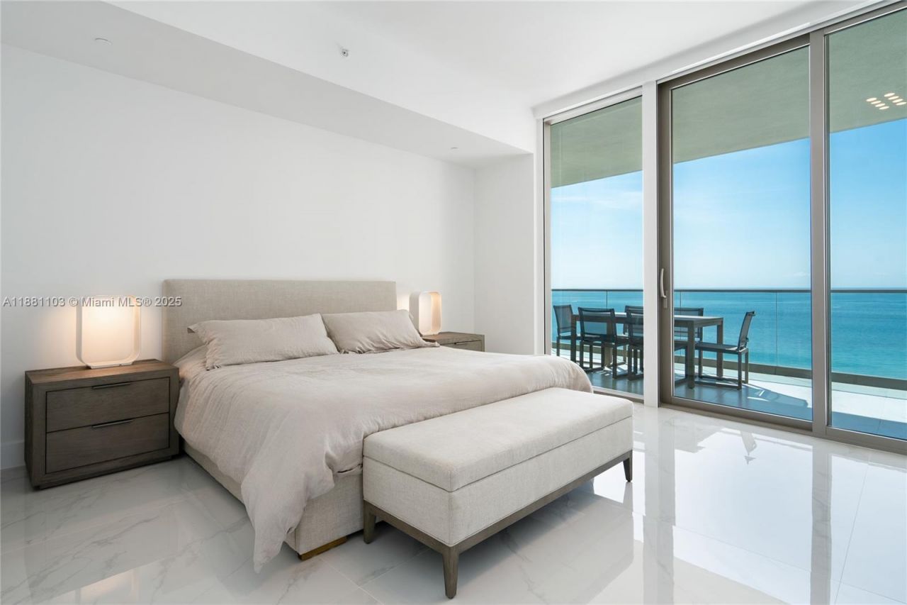 18975 Collins Ave, Unit 1104, Sunny Isles Beach, FL 33160 Photo