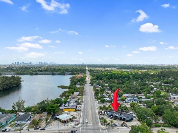 11070 NW 17th Ave, Miami, FL 33167