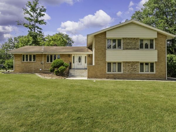 4N300 Briar Lane, Bensenville, IL 60106