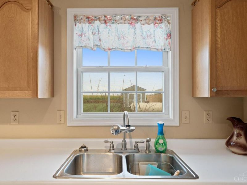 350 Dakins Chapel Road, Sabina, OH 45169 Photo 8