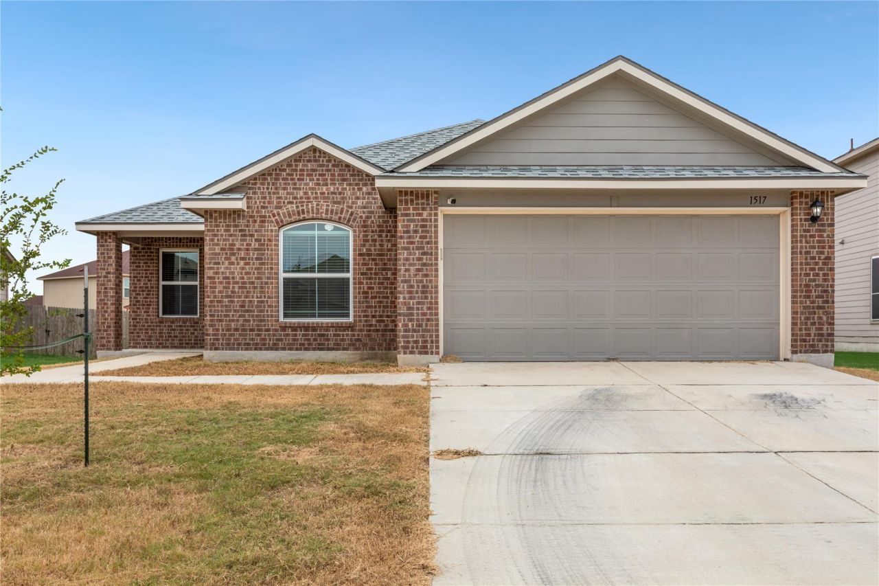 1517 Birmingham Dr, Seguin, TX 78155 Main Photo