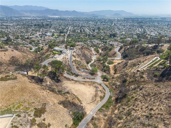 244 W Highland Drive, Camarillo, CA 93010