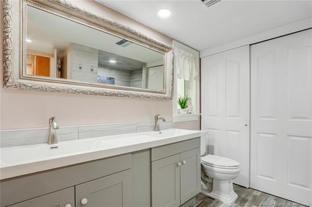 64 NE Acacia Trail, Jensen Beach, FL 34957 Photo