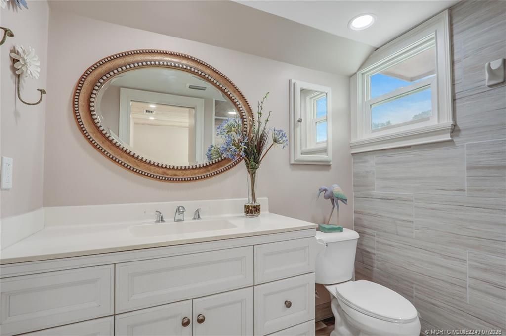 64 NE Acacia Trail, Jensen Beach, FL 34957 Photo