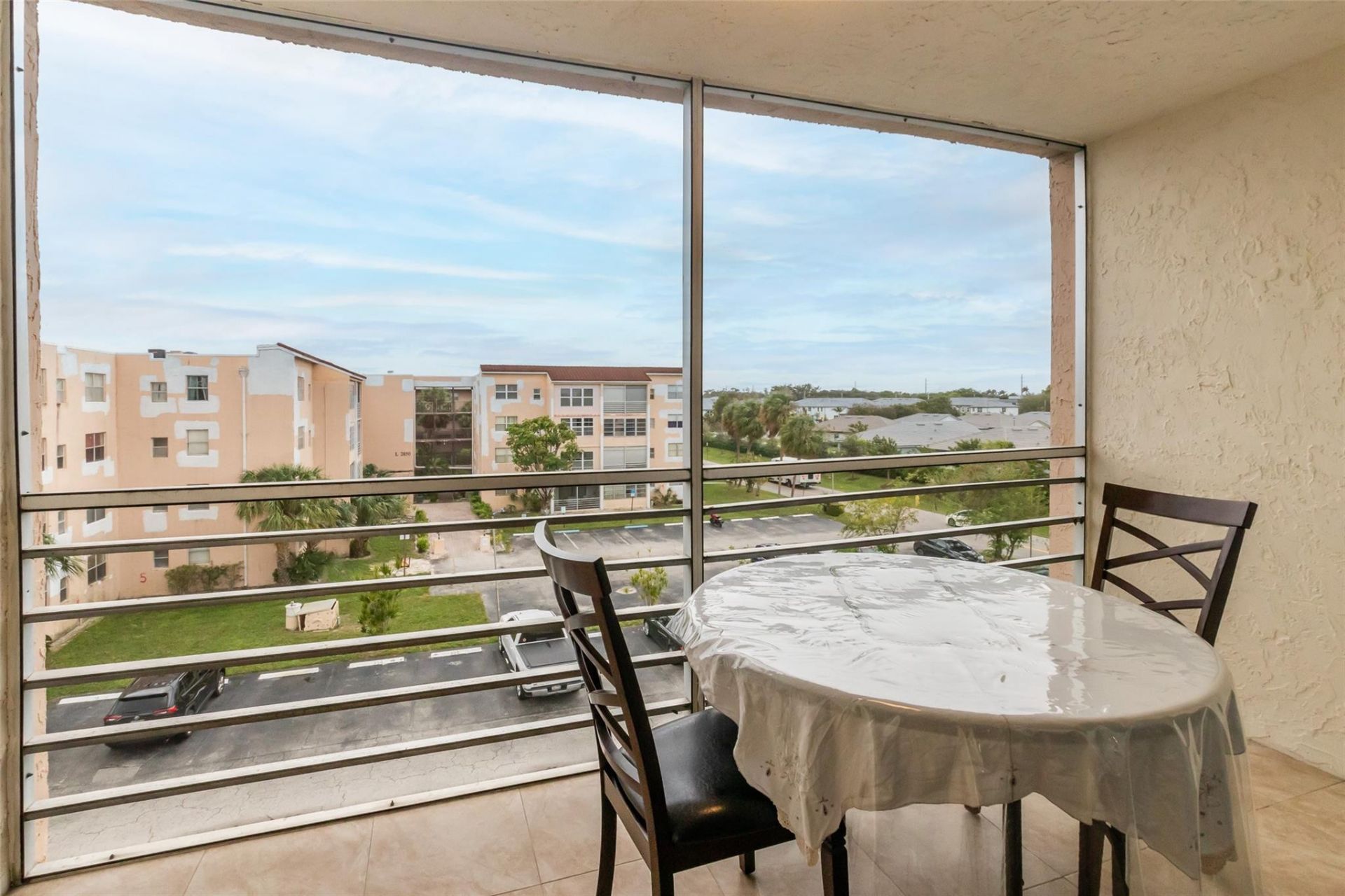 2840 Somerset Drive, Unit 403, Lauderdale Lakes, FL 33311 Photo