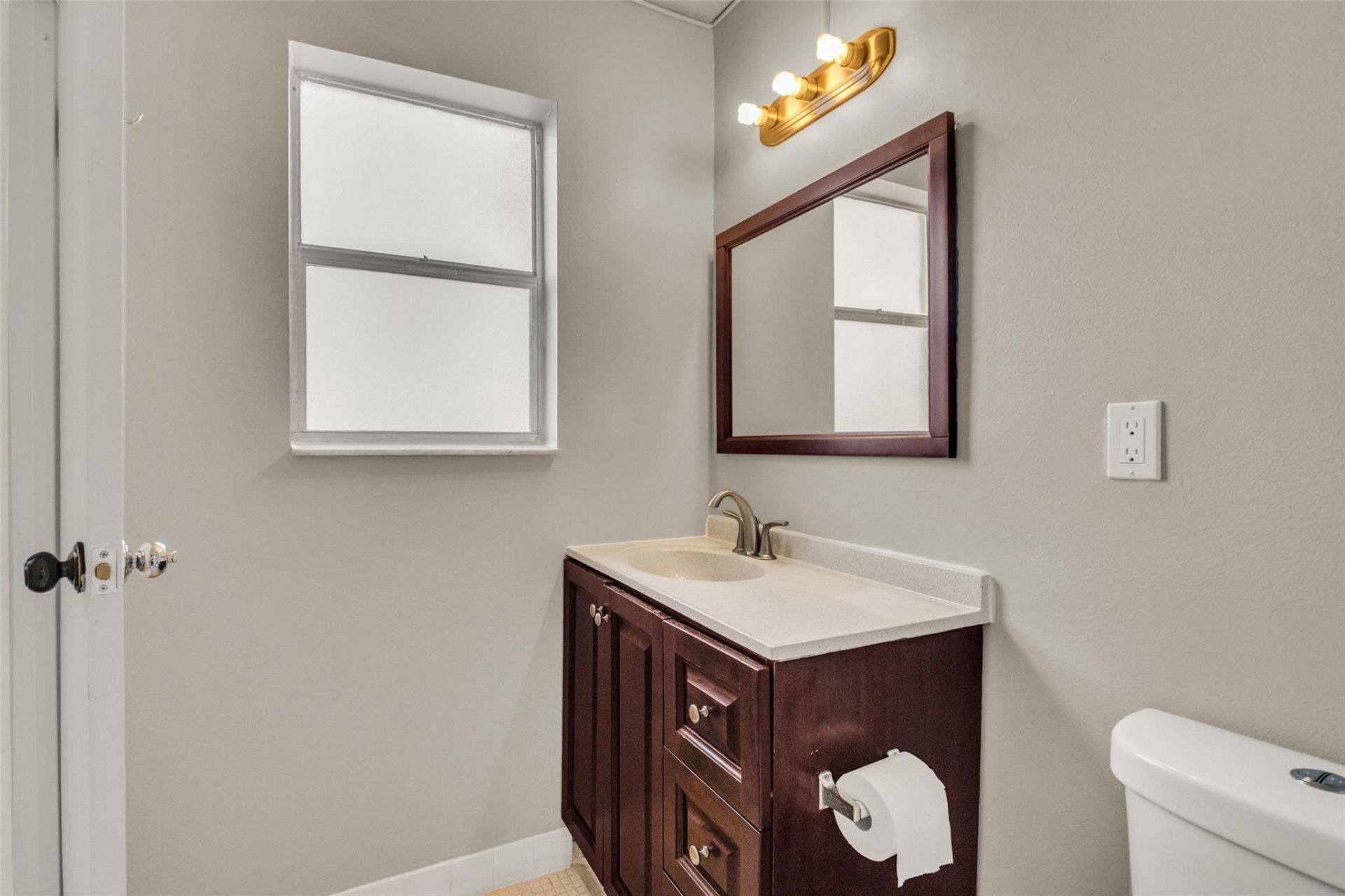 2840 Somerset Drive, Unit 403, Lauderdale Lakes, FL 33311 Photo