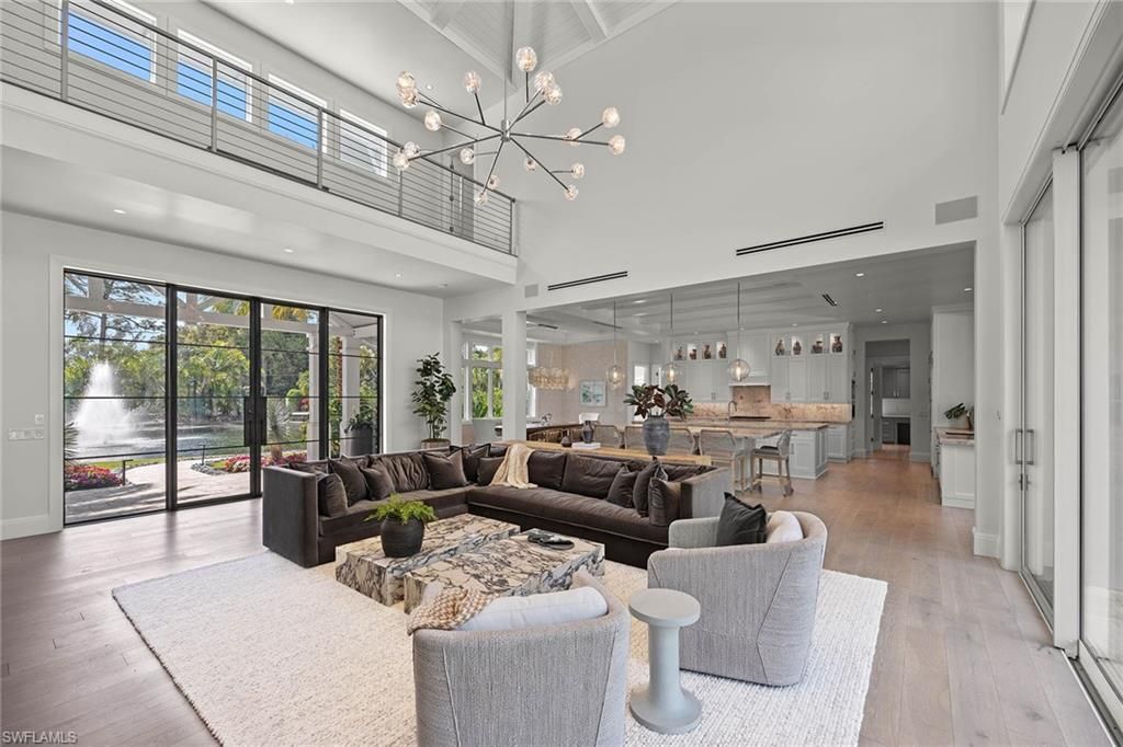 175 Center St, Naples, FL 34108 Photo