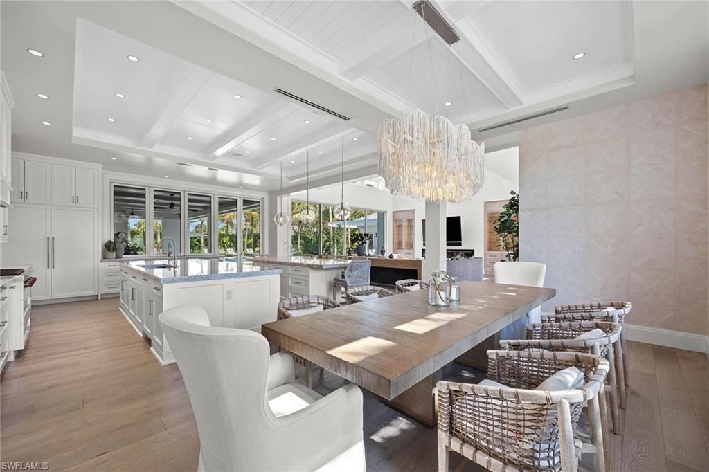 175 Center St, Naples, FL 34108 Photo