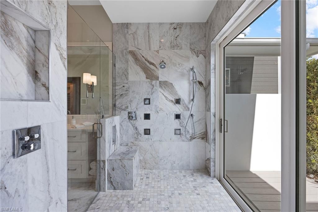 175 Center St, Naples, FL 34108 Photo