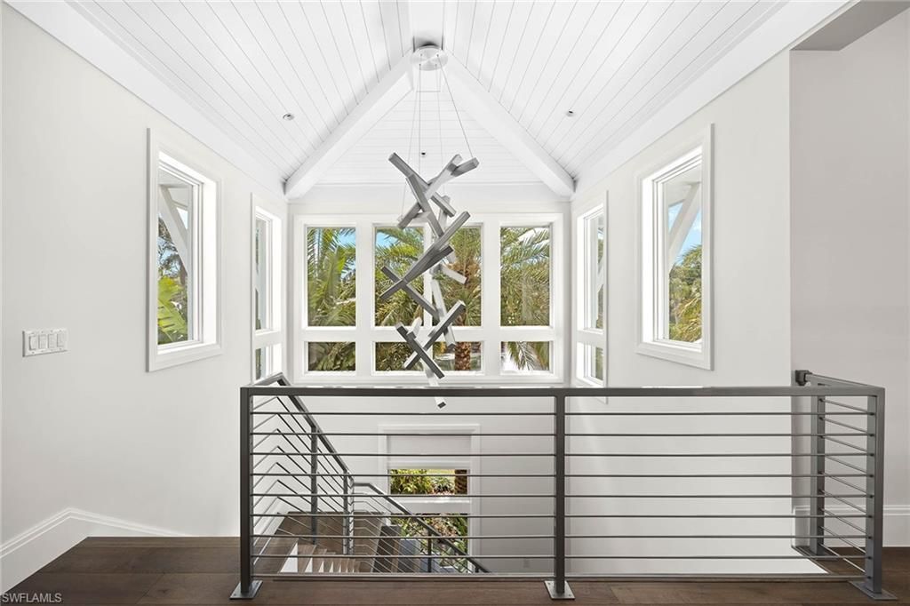 175 Center St, Naples, FL 34108 Photo