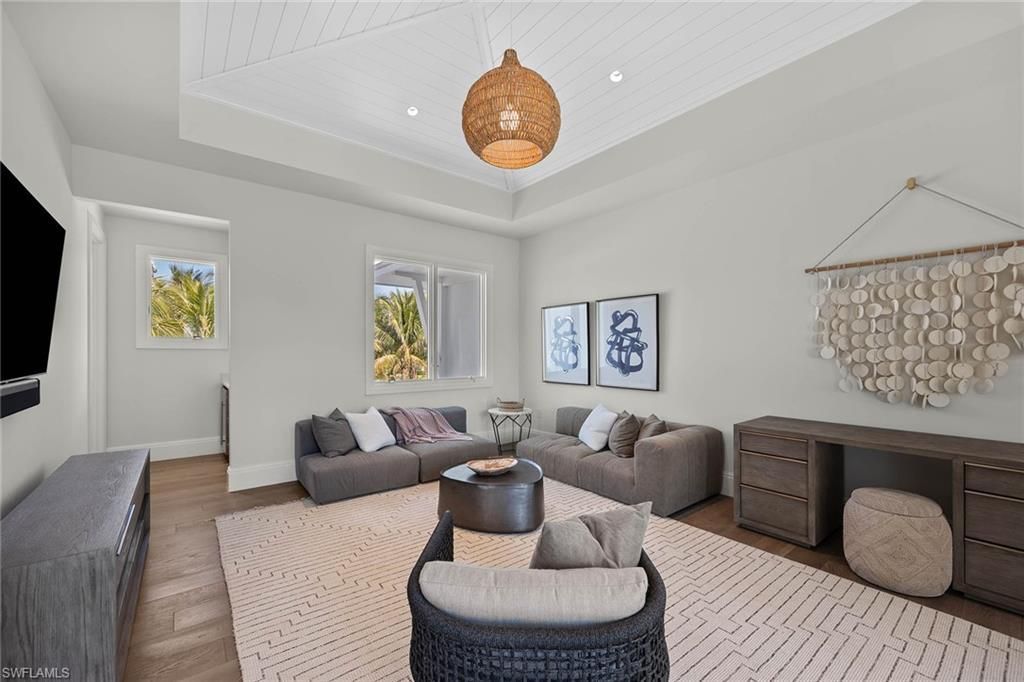 175 Center St, Naples, FL 34108 Photo