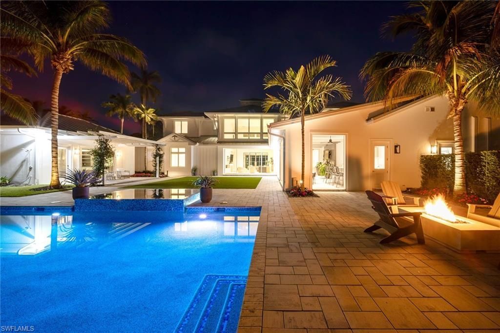 175 Center St, Naples, FL 34108 Photo