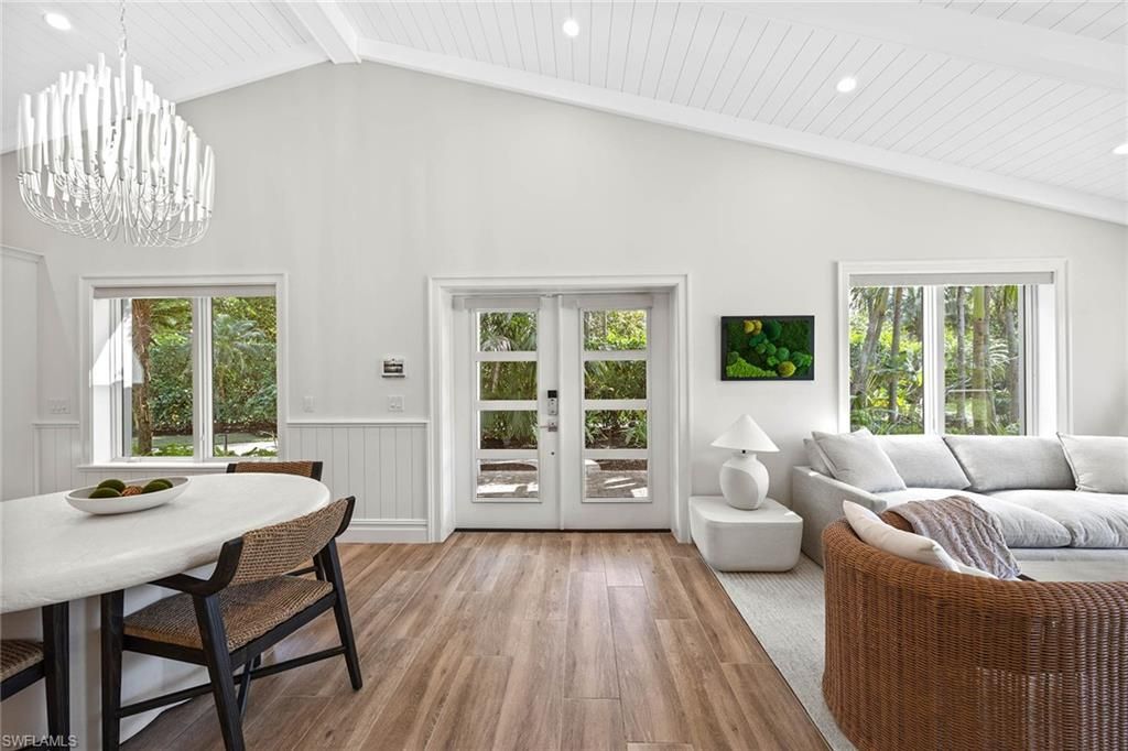 175 Center St, Naples, FL 34108 Photo