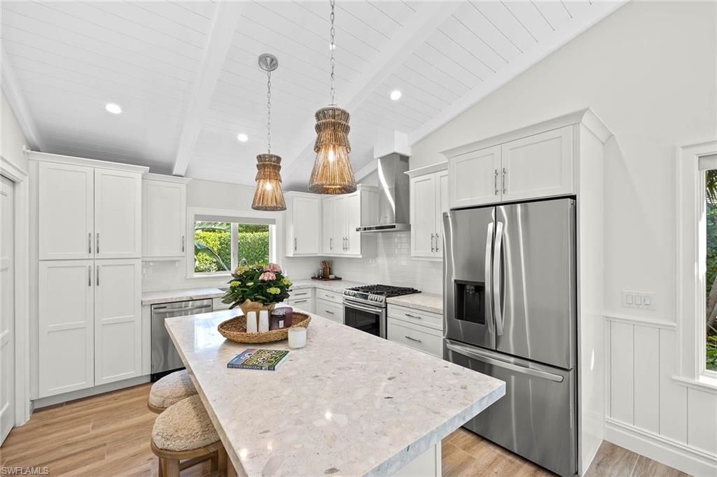 175 Center St, Naples, FL 34108 Photo