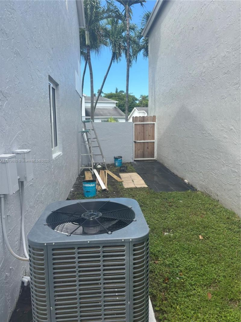 9435 SW 144th Ct, Miami, FL 33186 Photo