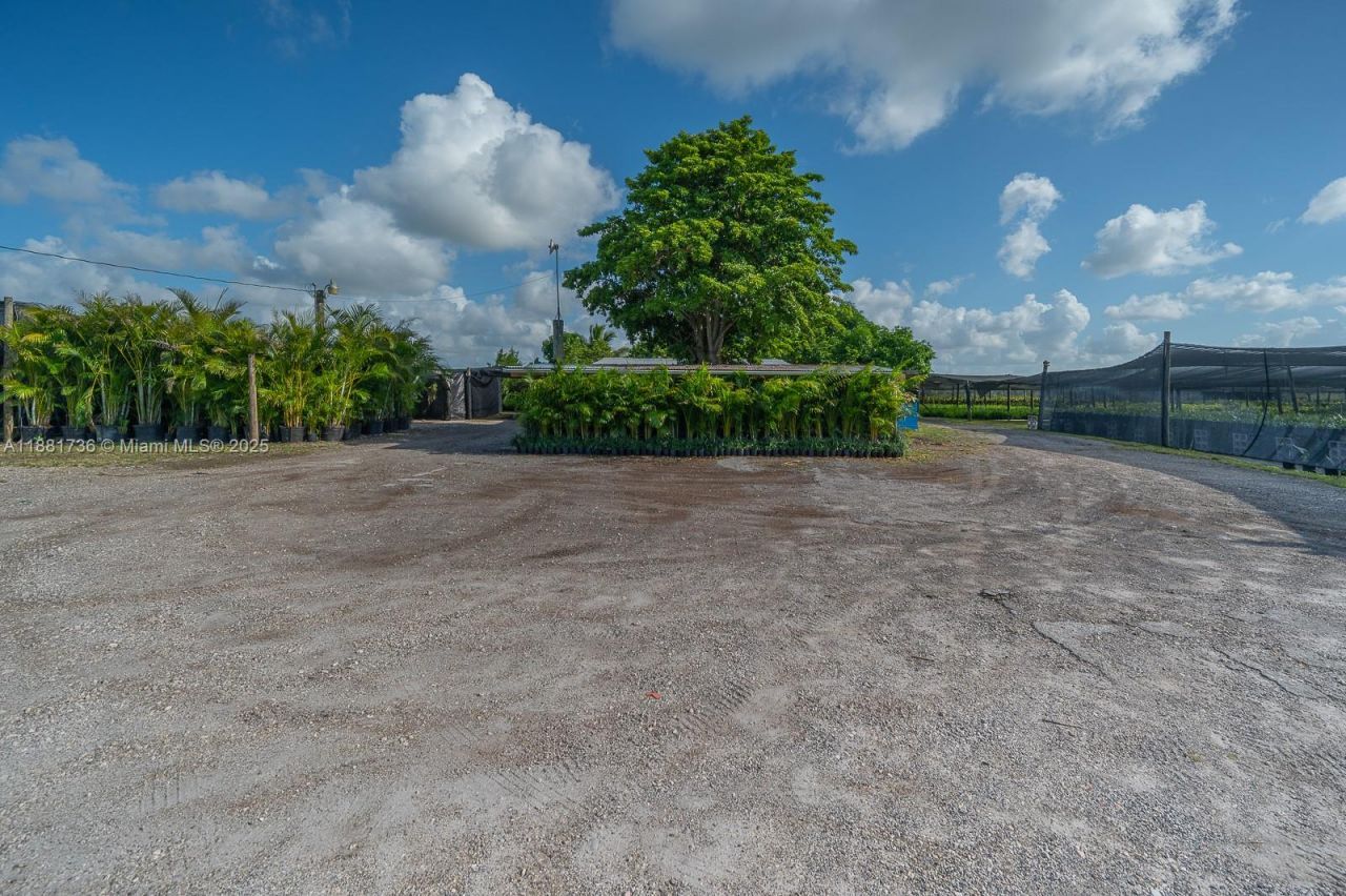 20750 SW 256 St, Homestead, FL 33031 Photo