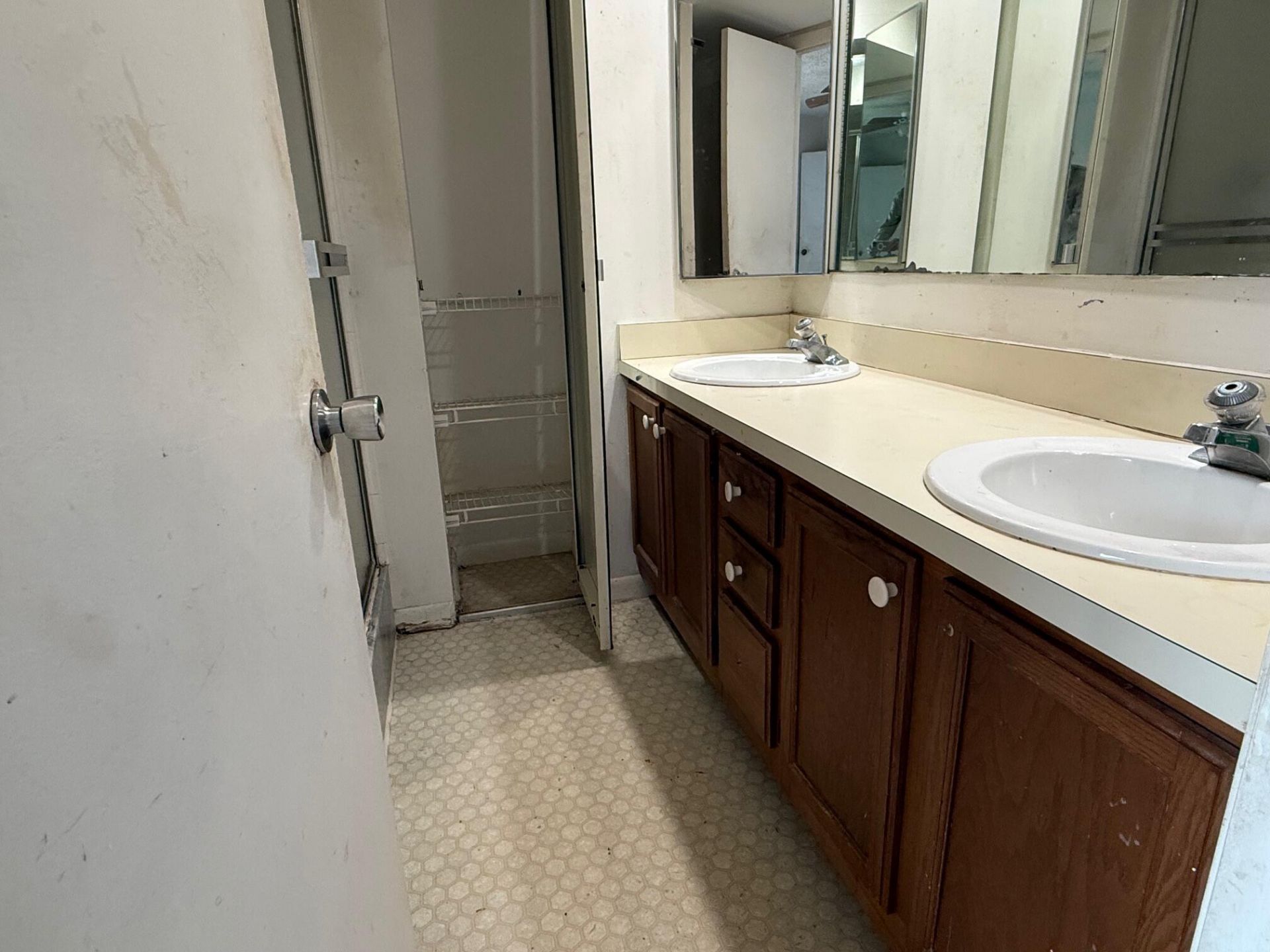 5818 SE Windsong Lane, Unit 212, Stuart, FL 34997 Photo