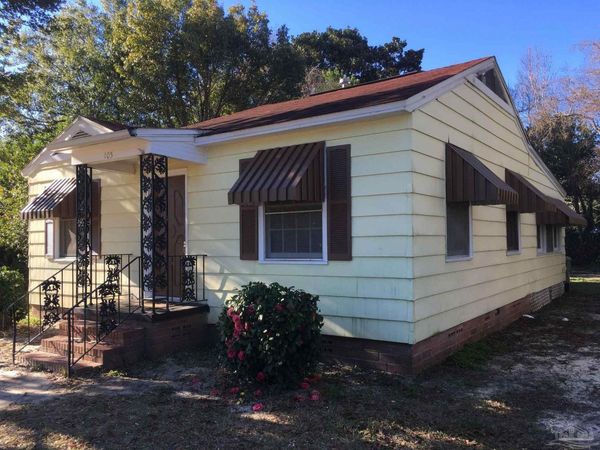 105 SE Kalash Rd, Pensacola, FL 32507