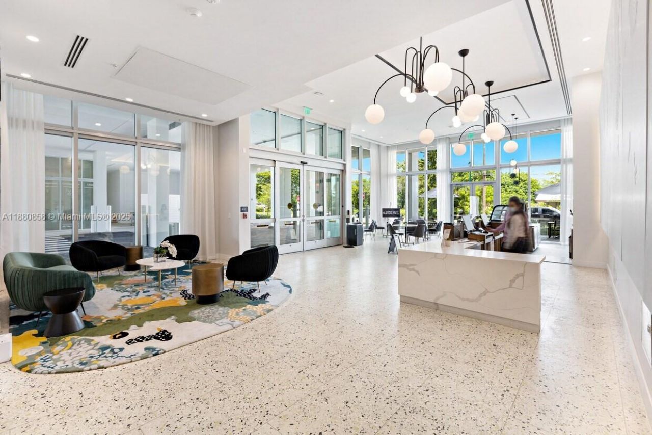 2820 NE 214th St, Unit 1005, Aventura, FL 33180 Photo